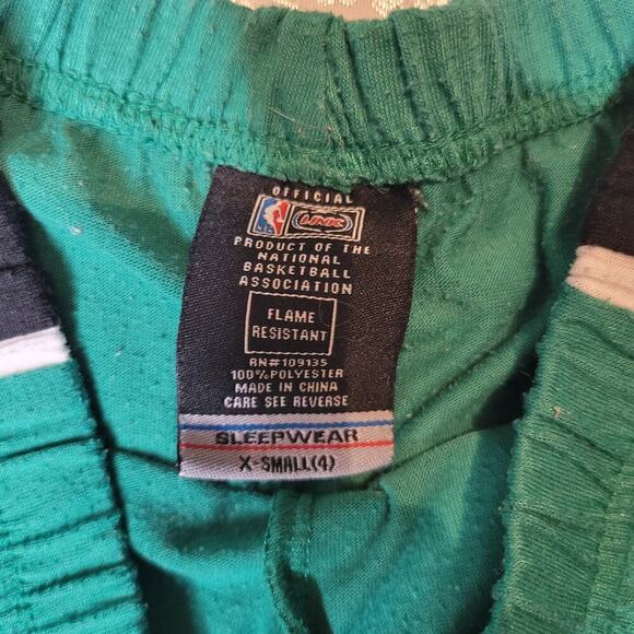 UNK Celtics boys pajamas size XS/4 green t shirt & pants NBA basketball Garnett - Picture 3 of 12